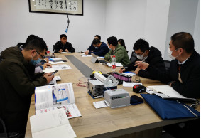 金华市科技局领导带领浙江各高校领头人及电动工具专家来雅迪设备指导工作
